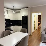Botanical Luxury Apartment *
