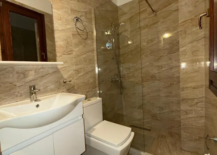 Botanical Luxury * Tirana